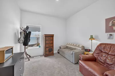 7394 Escalante Dr N, Eagle Mountain, UT 84005 - Photo 24