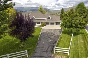 180 W Farm Rd N, Midway, UT 84049 - Photo 2