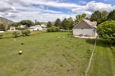 180 W Farm Rd N, Midway, UT 84049 - Photo 12