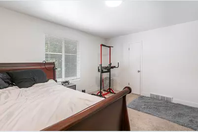 45 S 300 W, Farmington, UT 84025 - Photo 14