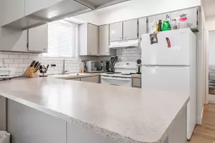 45 S 300 W, Farmington, UT 84025 - Photo 10
