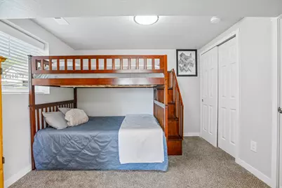 172 S 350 E, Farmington, UT 84025 - Photo 26