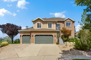 1333 E Martha Dunyon Circle, Draper, UT 84020 - Photo 32