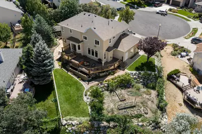 1333 E Martha Dunyon Cir, Draper, UT 84020 - Photo 2
