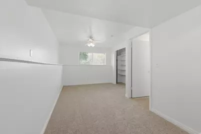 5569 W Tiger Lily Ct, West Jordan, UT 84081 - Photo 18