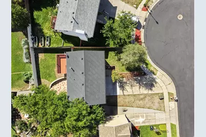 5569 W Tiger Lily Ct, West Jordan, UT 84081 - Photo 26