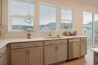 5257 S Century Way #220, Riverdale, UT 84405 - Photo 12