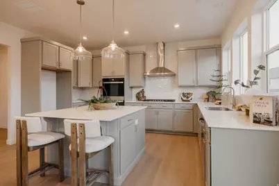 5257 S Century Way #220, Riverdale, UT 84405 - Photo 8