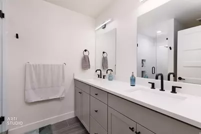 481 N Beaumont Ct, Salt Lake City, UT 84116 - Photo 20
