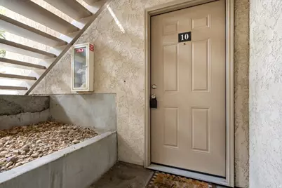 945 E Creek Hill Ln #10, Midvale, UT 84047 - Photo 4