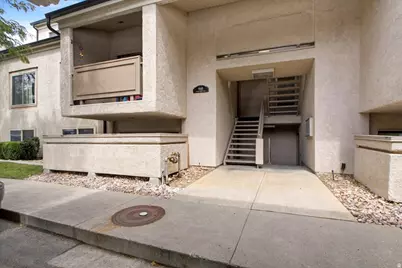 945 E Creek Hill Ln #10, Midvale, UT 84047 - Photo 2