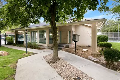 945 E Creek Hill Ln #10, Midvale, UT 84047 - Photo 18