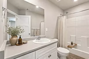 1105 W Emerald Pools Ln, Bluffdale, UT 84065 - Photo 12