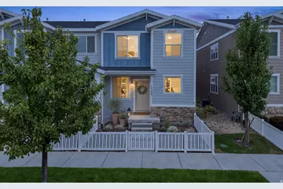 1105 W Emerald Pools Ln, Bluffdale, UT 84065 - Photo 1