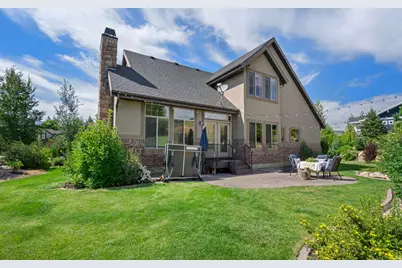 6360 N Willow Creek Rd, Mountain Green, UT 84050 - Photo 8