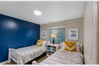 6360 N Willow Creek Rd, Mountain Green, UT 84050 - Photo 36
