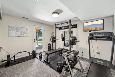 1207 Pinehurst Cir, Farmington, UT 84025 - Photo 16