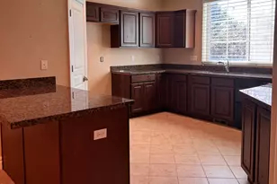 132 N 360 W, Centerville, UT 84014 - Photo 4