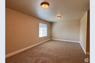 132 N 360 W, Centerville, UT 84014 - Photo 14