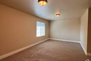 132 N 360 W, Centerville, UT 84014 - Photo 14