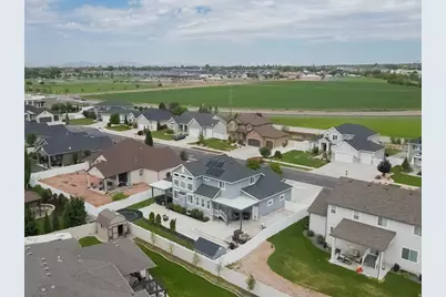 1597 W 475 N, Layton, UT 84041 - Photo 54