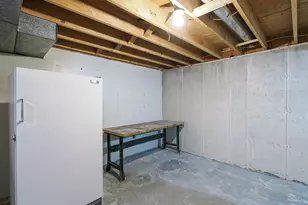 2683 W Castle Oaks Circle, Taylorsville, UT 84129 - Photo 22