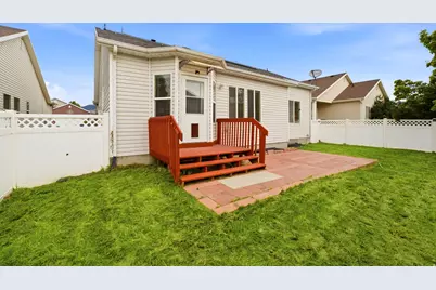 8433 S 6465 W, West Jordan, UT 84081 - Photo 42
