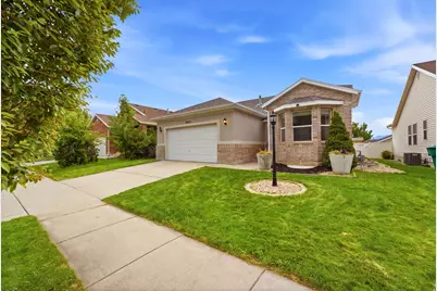 8433 S 6465 W, West Jordan, UT 84081 - Photo 4
