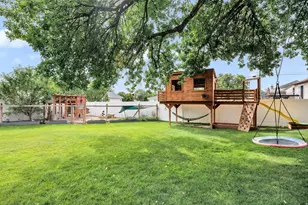 297 N Main St, Smithfield, UT 84335 - Photo 34