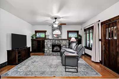 297 N Main St, Smithfield, UT 84335 - Photo 6