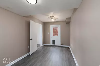 5671 S 2700 W, Roy, UT 84067 - Photo 18