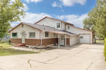 5671 S 2700 W, Roy, UT 84067 - Photo 2