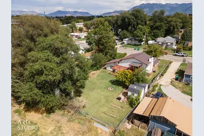 5671 S 2700 W, Roy, UT 84067 - Photo 40