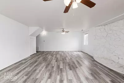 5671 S 2700 W, Roy, UT 84067 - Photo 16