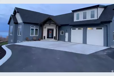 59 W Tamarind Way, Garden City, UT 84028 - Photo 2