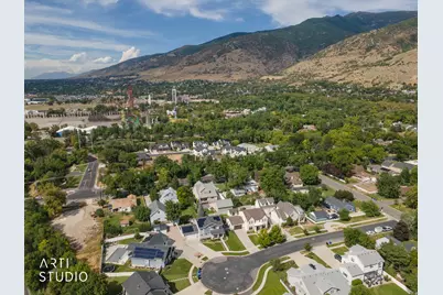 364 W Clark Cir, Farmington, UT 84025 - Photo 100