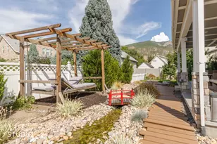 364 W Clark Circle, Farmington, UT 84025 - Photo 90