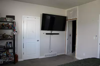 3781 E Pawnee Rd, Eagle Mountain, UT 84005 - Photo 8