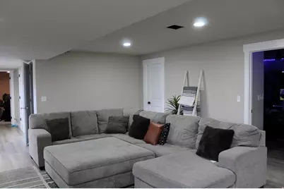 3781 E Pawnee Rd, Eagle Mountain, UT 84005 - Photo 14