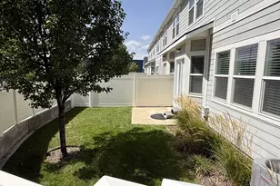 7889 S 700 E, Sandy, UT 84070 - Photo 2