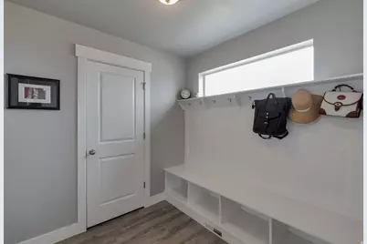 4466 W Bartlett Dr S, Herriman, UT 84096 - Photo 16