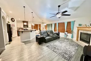 6351 W Mount Shasta Ct S, West Valley, UT 84118 - Photo 8
