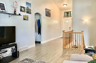 6351 W Mount Shasta Ct S, West Valley, UT 84118 - Photo 6
