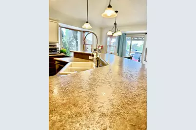 6351 W Mount Shasta Ct S, West Valley, UT 84118 - Photo 18