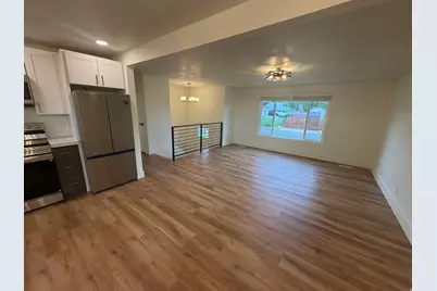 4536 W Nancy Dr, West Valley, UT 84120 - Photo 14