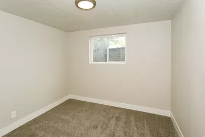 5552 S Hew Wood Dr, Taylorsville, UT 84129 - Photo 16