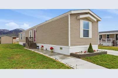 2491 N Hwy 89 #29, Pleasant View, UT 84404 - Photo 12