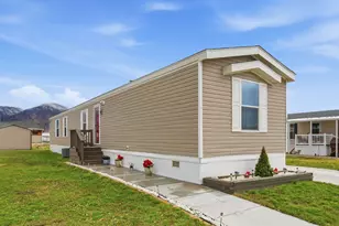 2491 N Hwy 89, Pleasant View, UT 84404 - Photo 12