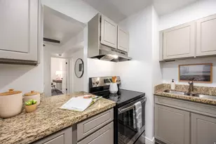 227 N H St, Salt Lake City, UT 84103 - Photo 6