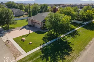 217 S 150 W, Hyde Park, UT 84318 - Photo 40